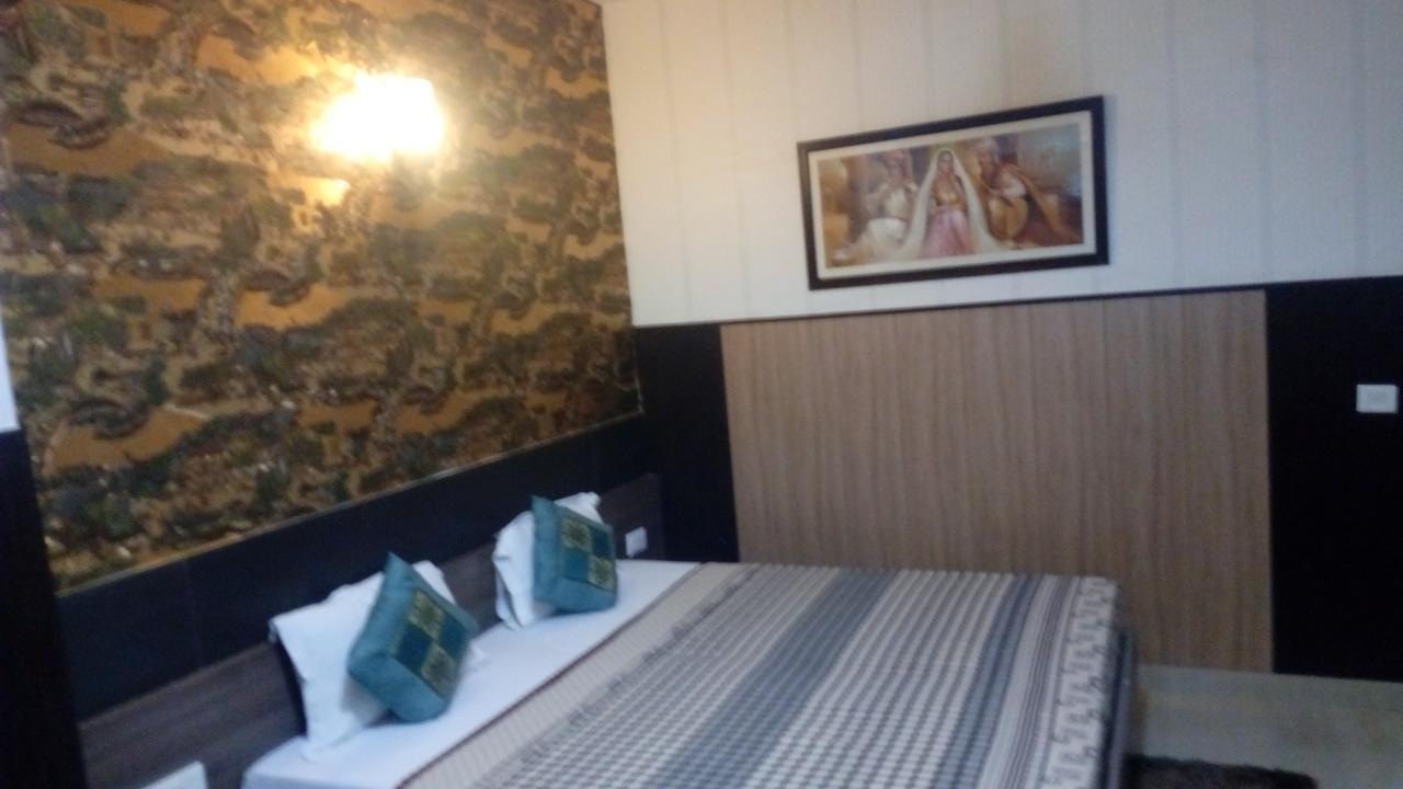 Hotel Desire Hisār Eksteriør bilde